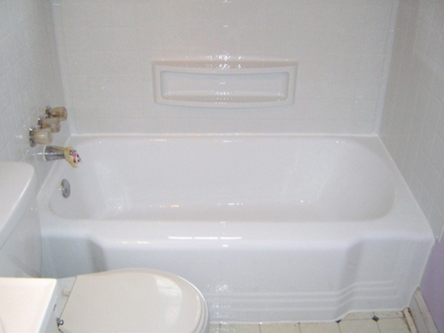 Old Neglected Moldy Tub After Refinishing 1c | Affordable Refinishing LLC