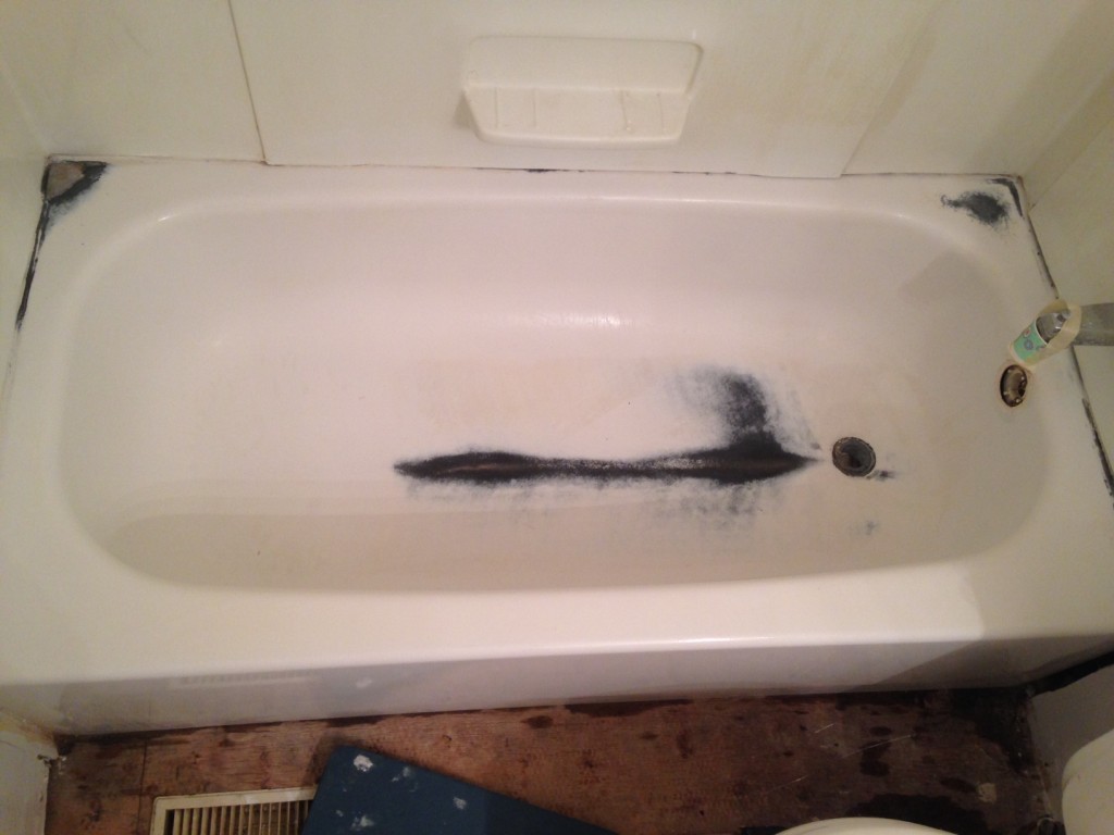 Old Bathtub Before Refinishing 3a | Affordable Refinishing LLC