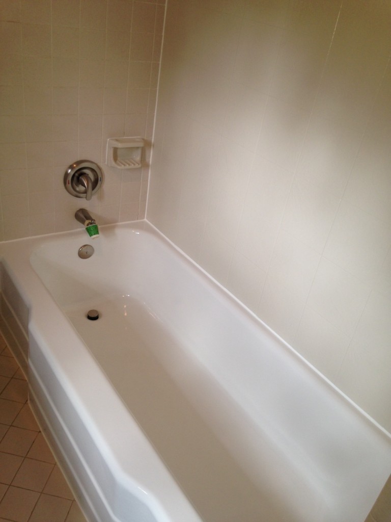 Tub Recoloring Photos Before After, How To Change The Color Of Your Bathtub